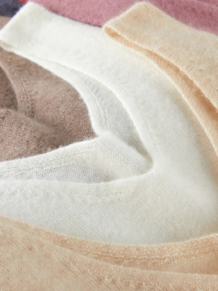 Ivanna Quinn Cashmere V-Neck