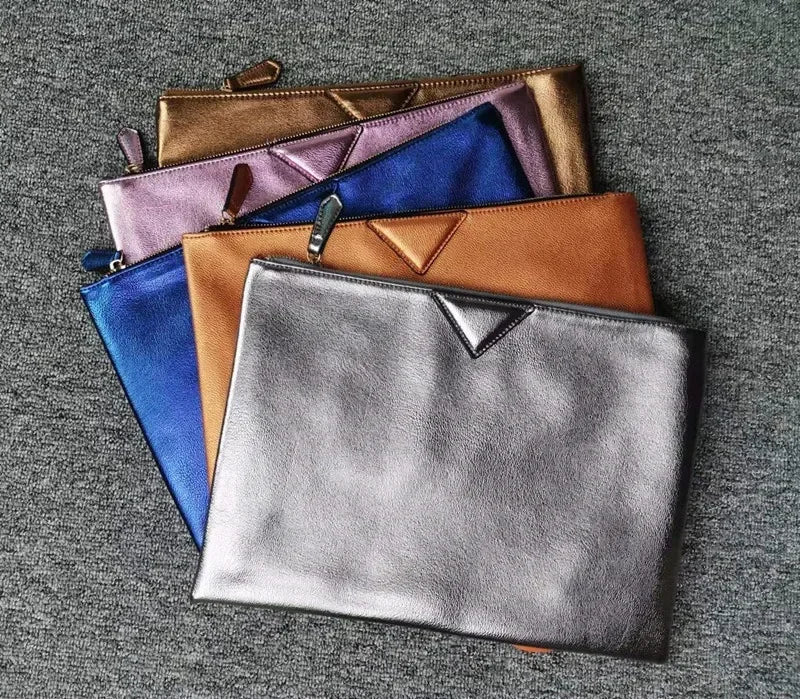 Eloise Clutch
