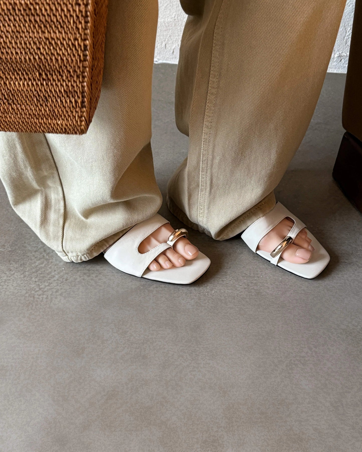 Riley Signature Slides