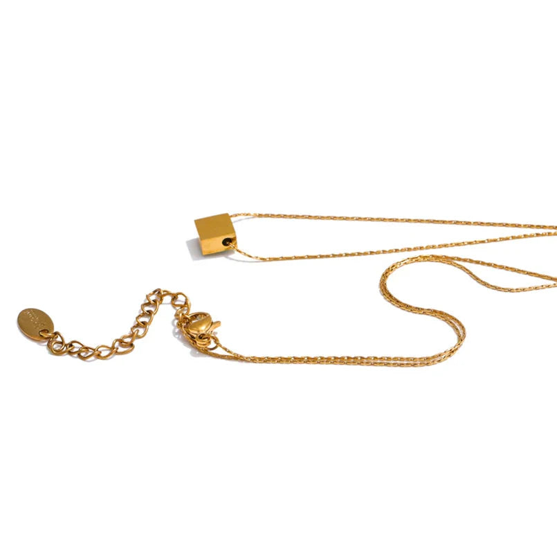 Liora Opal Stone Pendant 18k Plated Gold Necklace