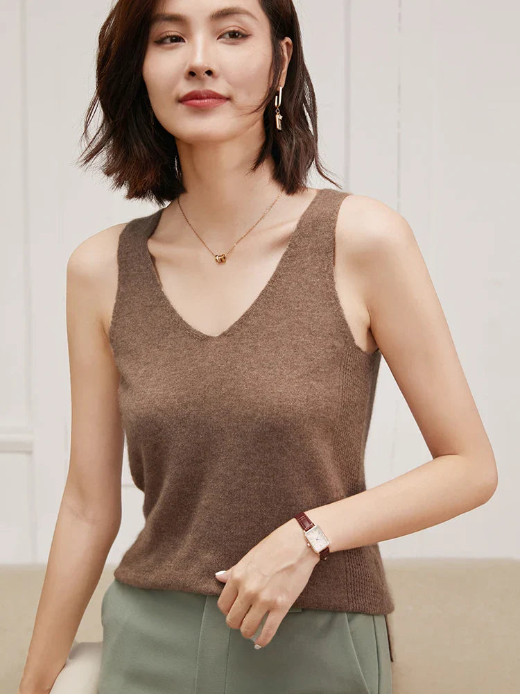 Ivanna Quinn Cashmere V-Neck