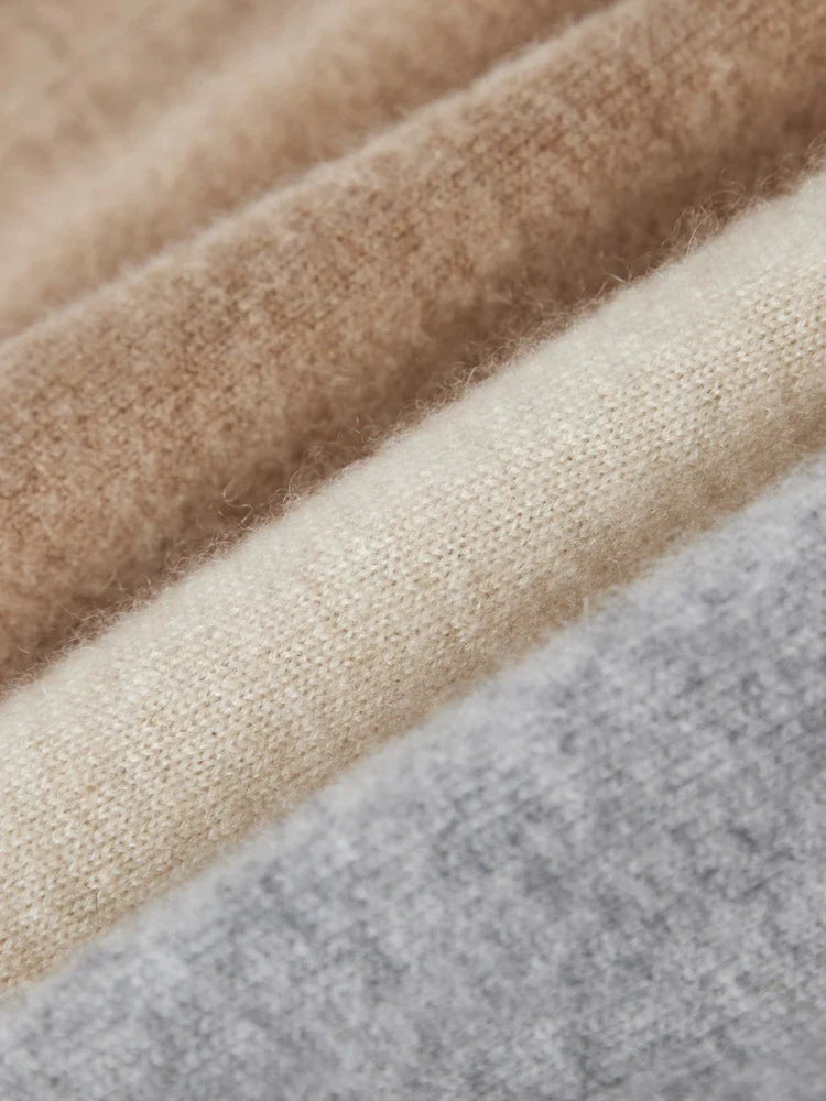 Ivanna Quinn Cashmere O-Neck