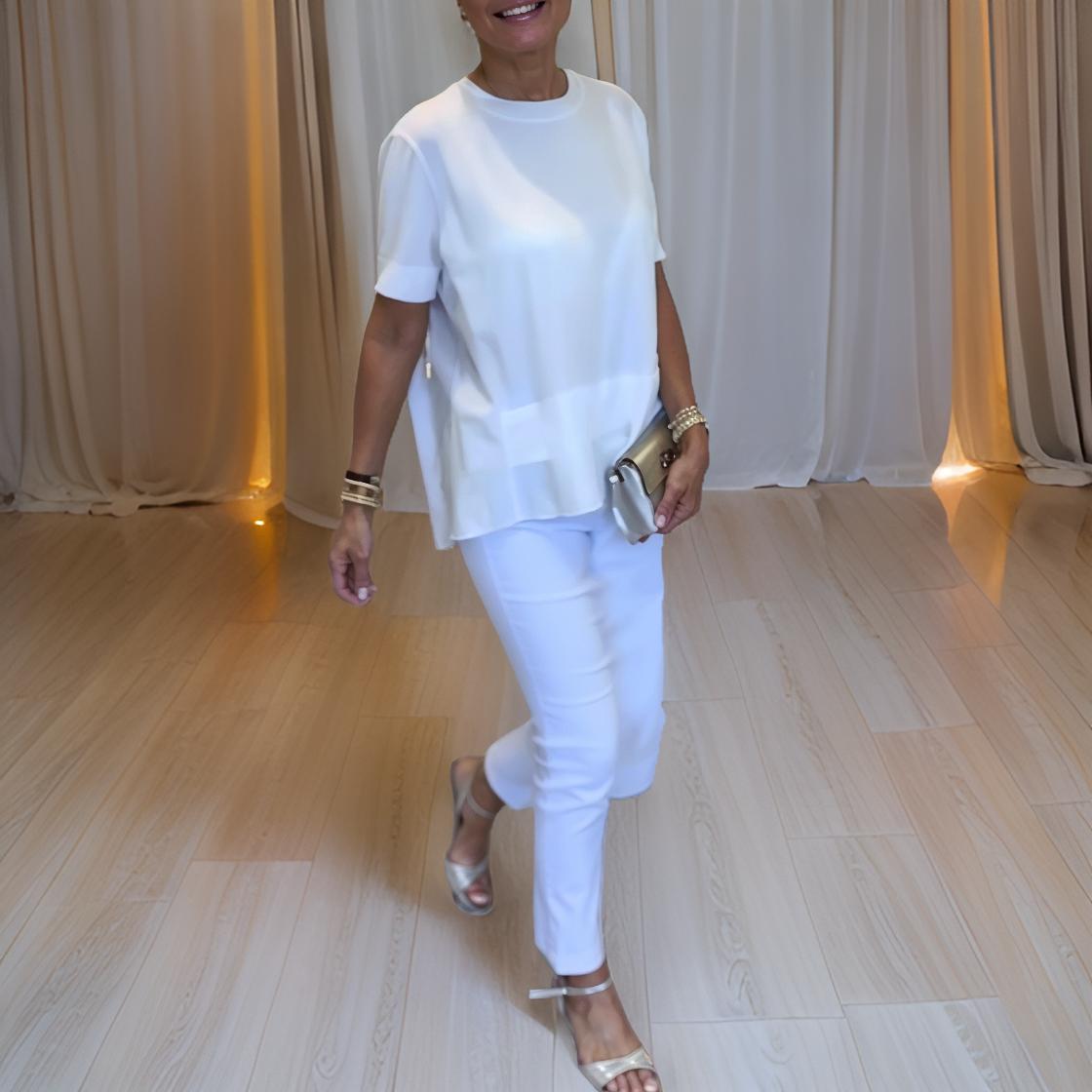 Emma - Elegant Pleated Blouse