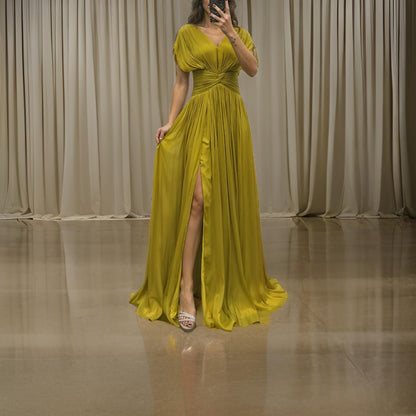 Aurelia - Elegant Pleated Maxi Dress