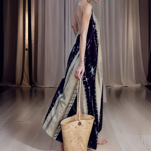 Camila – Elegant Printed Halter Dress
