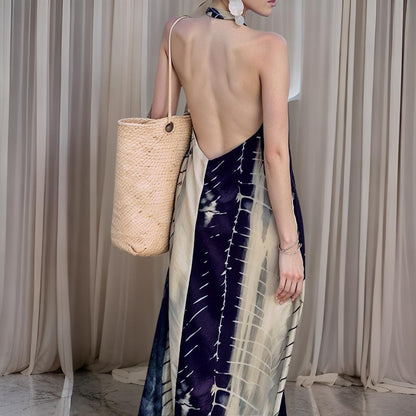 Camila – Elegant Printed Halter Dress
