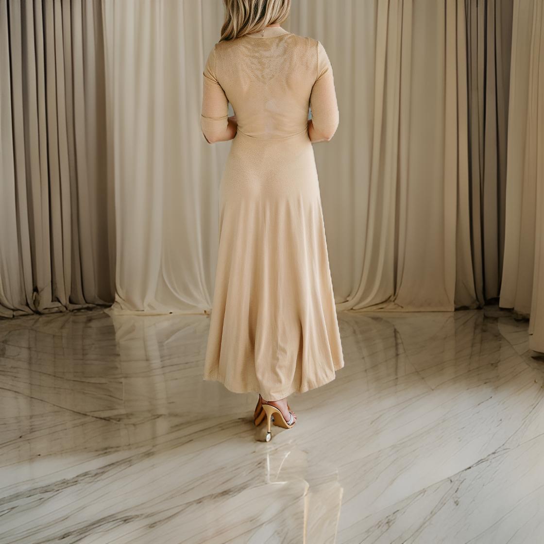 Elena - Elegant dress with a V-shaped neckline