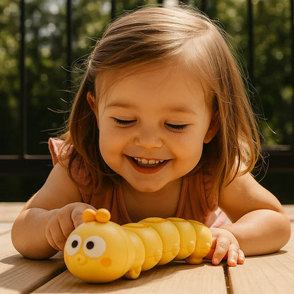 Jouet chenille à remontoir pour enfants – stimule la position sur le ventre et les premiers mouvements de ramper