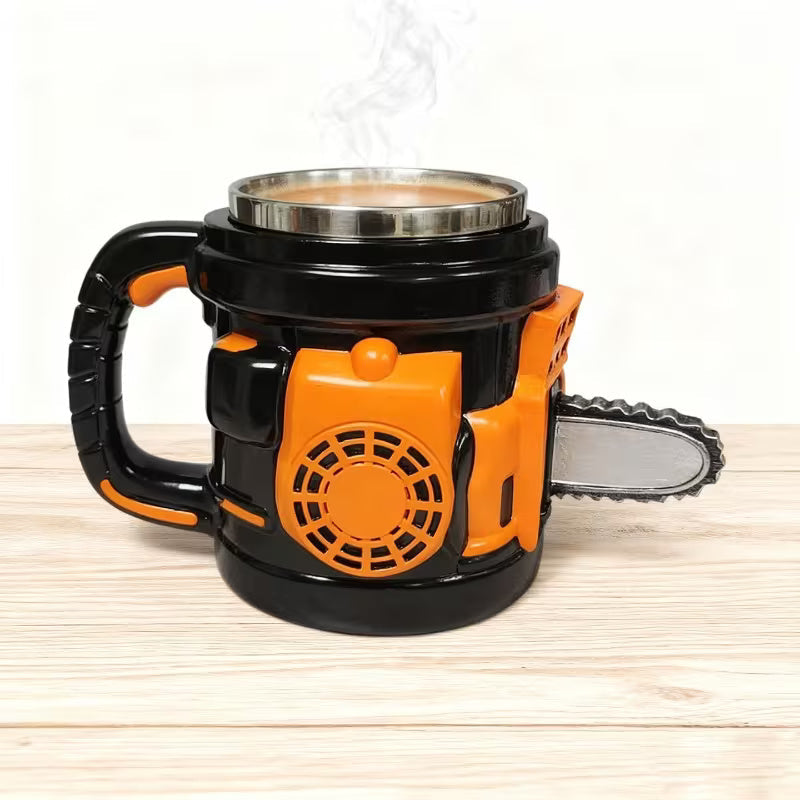 Tasse au design de tronçonneuse – un cadeau original pour un homme