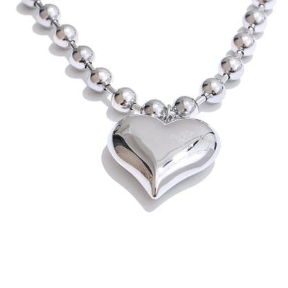 Liré Bold Star Beaded Necklace