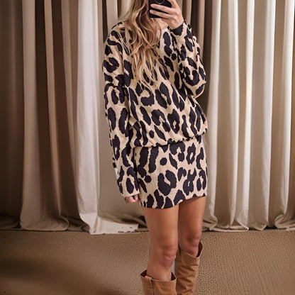 Ziva - Fitted Mini Dress with Leopard Print