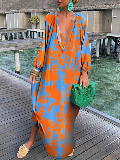 Biarritz - Maxi dress with long sleeves and a deep V-shaped neckline