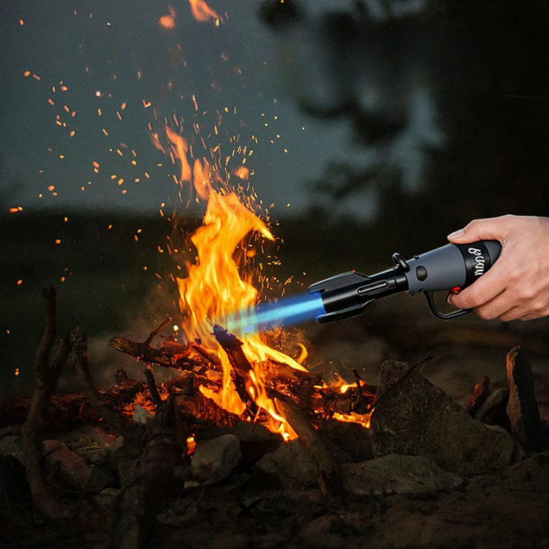 Briquet à flamme bleue au design fusée