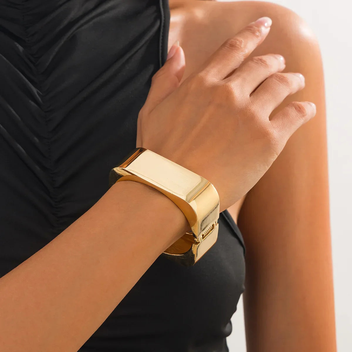 Vittoria Cuff Bangles