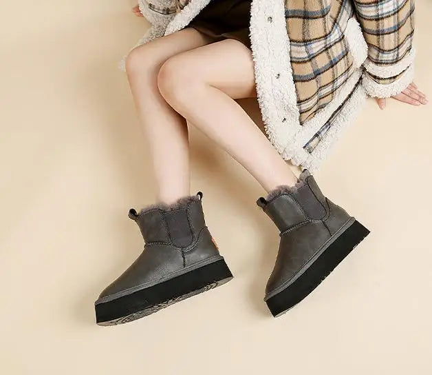 Women's Holmstead Leather Fur Boots