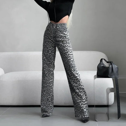 Amanda Leopard Straight Jeans