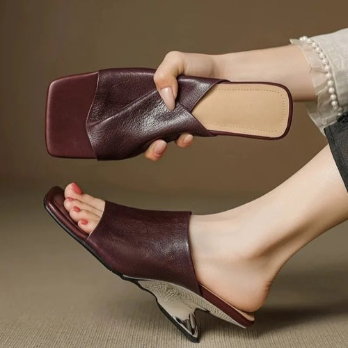 The Verona Sculpted Mule