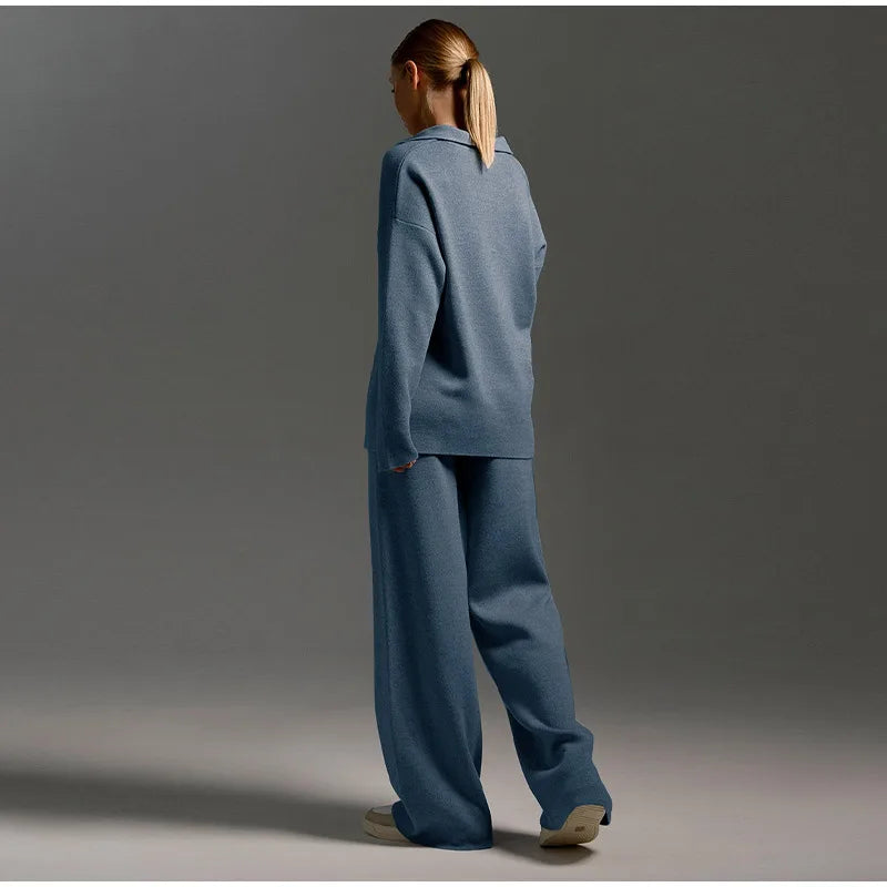 Lavico Knit Set