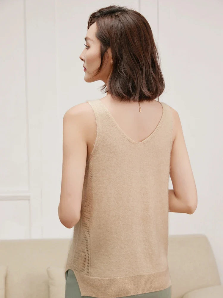 Ivanna Quinn Cashmere V-Neck