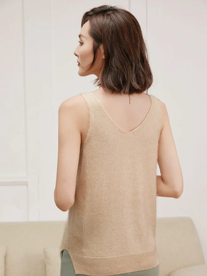 Ivanna Quinn Cashmere V-Neck