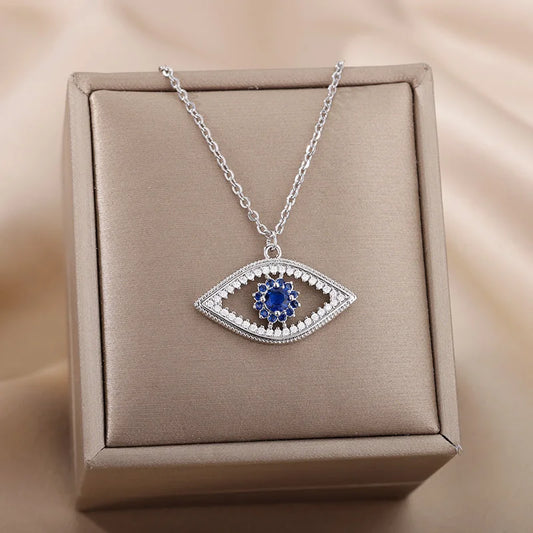 Saphira Occhio Pendant