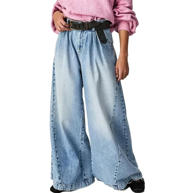 Rovina Pleated Wide-Leg Jeans