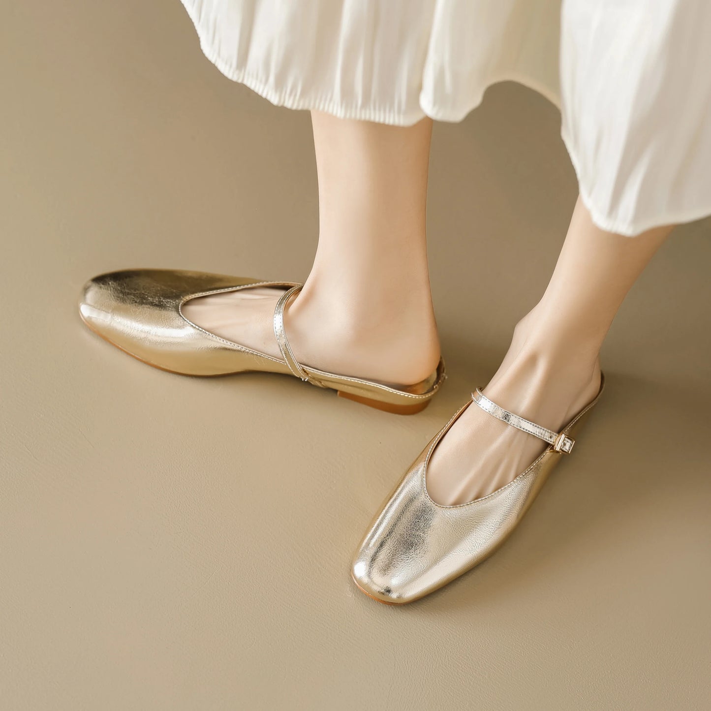 Dahlia Leather Mary Flats