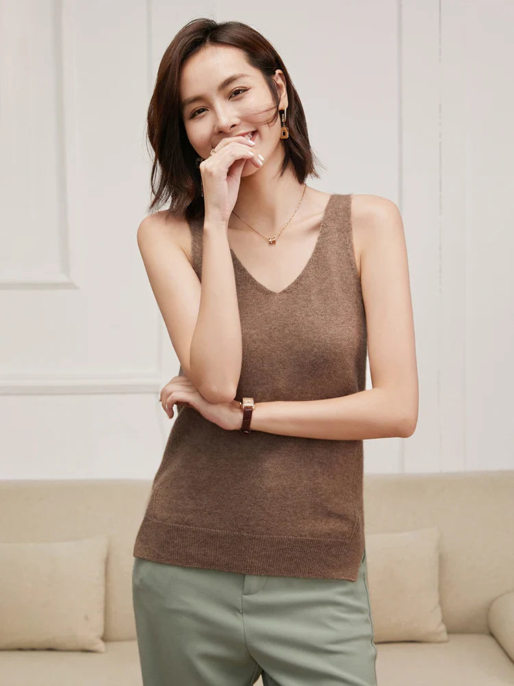 Ivanna Quinn Cashmere V-Neck