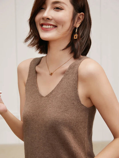 Ivanna Quinn Cashmere V-Neck