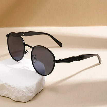 Vincenzo Heritage Frames
