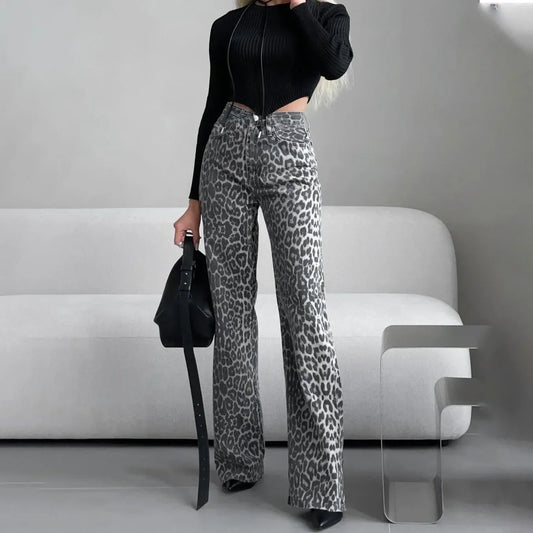 Amanda Leopard Straight Jeans