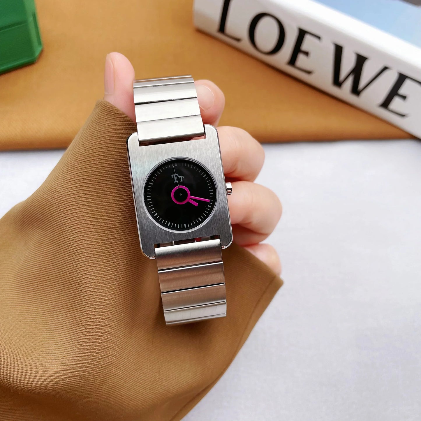 Meridia TT Timepiece