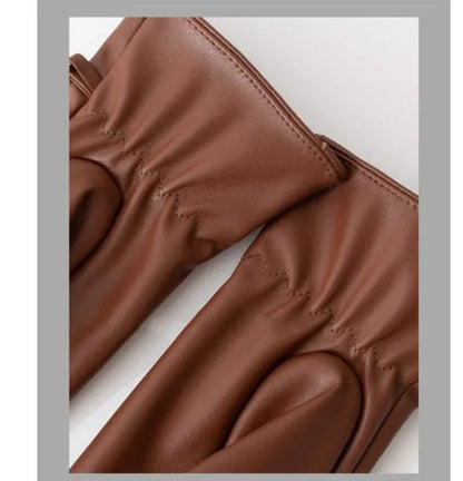 Chain Leather Touch Gloves