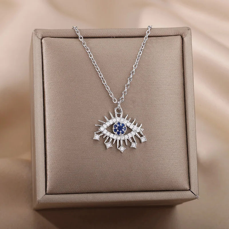 Saphira Occhio Pendant