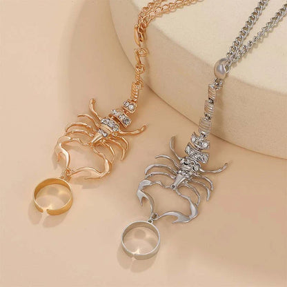 Venom Clasp