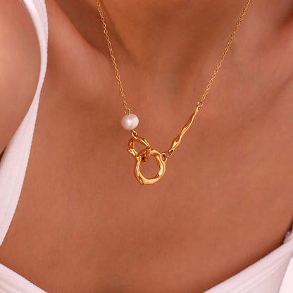 Ciroli Twisted Golden Drop Chain Necklace