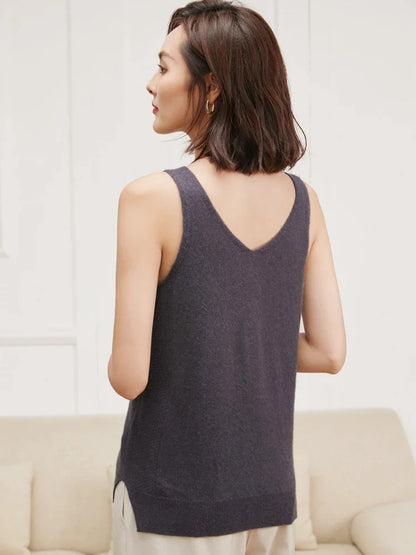 Ivanna Quinn Cashmere V-Neck