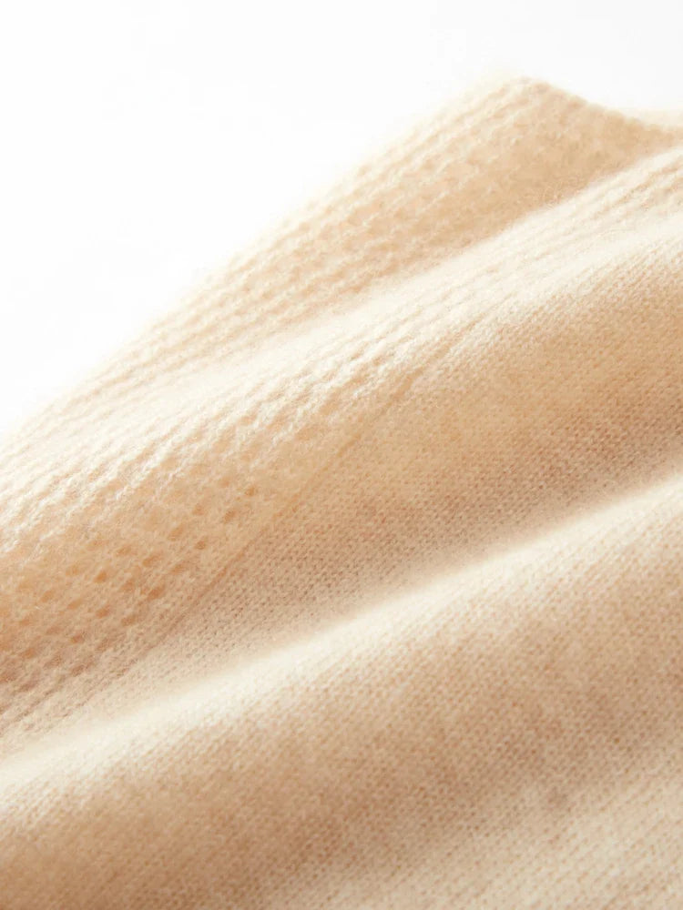Ivanna Quinn Cashmere V-Neck