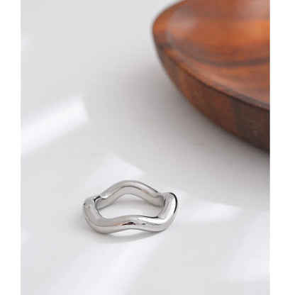 Avelyn Glossy Gold Stainless Steel Ring