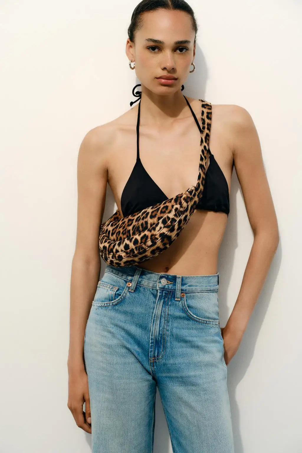 Lupa Wildside Sling Leopard Bag