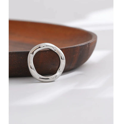 Avelyn Glossy Gold Stainless Steel Ring