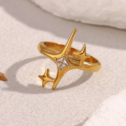 Astrale 18K Zircon Ring