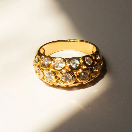 Belliza Women’s Gold Wedding Band Cubic Zirconia Ring