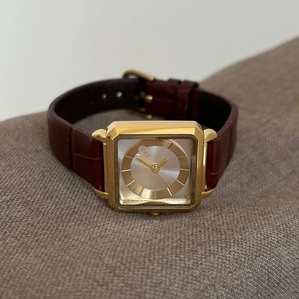 Elvra Square Leather Watch