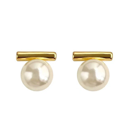 Moonlit Drops Pearl Earrings