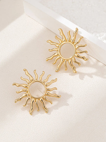 Solara Aurelia Studs