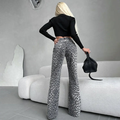 Amanda Leopard Straight Jeans