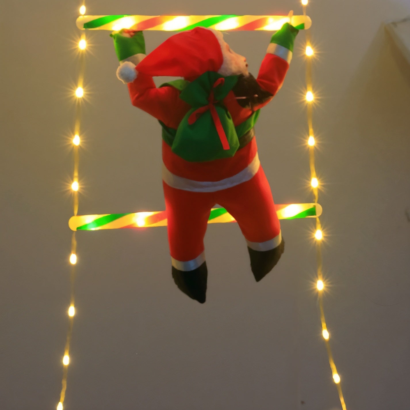 Lutin grimpant – crée une ambiance de Noël chaleureuse et festive à la maison