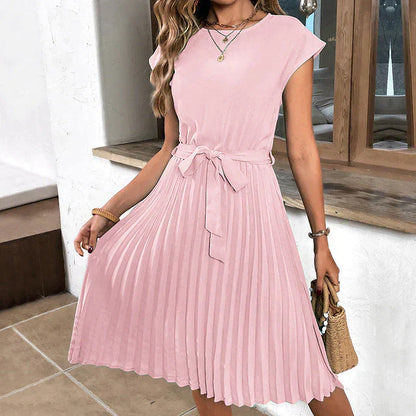 Pearls - Pleated midi dress without sleeves