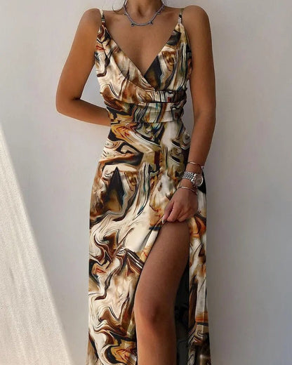 Nadine - Elegant Dress with V-Neck
